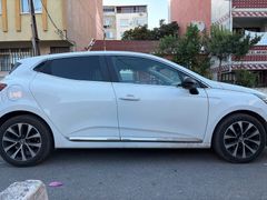 Sahibinden Renault Clio 1.0 TCe Icon 2023 Model 