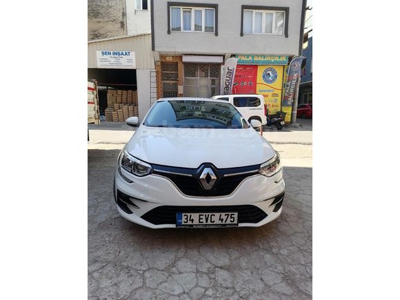 Sahibinden Renault Megane 1.5 Blue DCI Touch 2021 Model