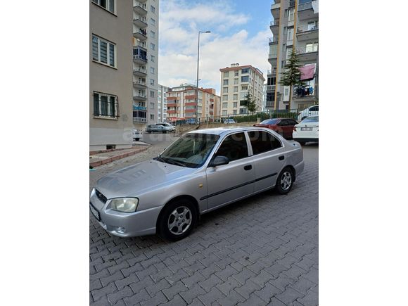 Sahibinden Hyundai Accent 1.5 GL 2001 Model