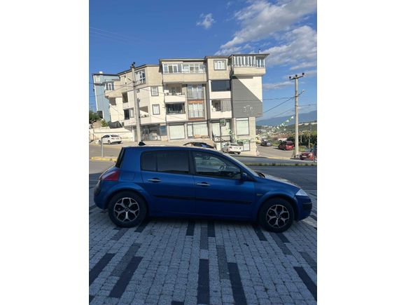Sahibinden Renault Megane 1.6 Authentique 2005 Model 