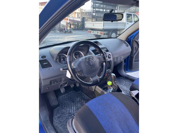 Sahibinden Renault Megane 1.6 Authentique 2005 Model 