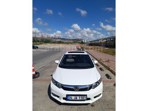 Sahibinden Honda Civic 1.6i VTEC Eco Elegance 2012 Model
