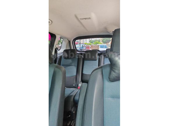SAHİBİNDEN TEMİZ 2007 MODEL MAZDA 5 2.0 CDSahibinden 7 KİŞİLİK GENİŞ FERAH AİLE ARACI