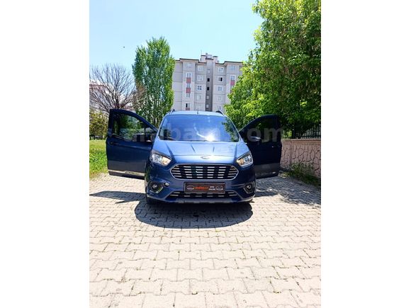 Sahibinden Ford Tourneo Courier 1.5 TDCi Journey Titanium Plus 2023 Model