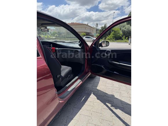 Sahibinden Renault Megane 1.6 Coupe Dynamique 2001 Model 