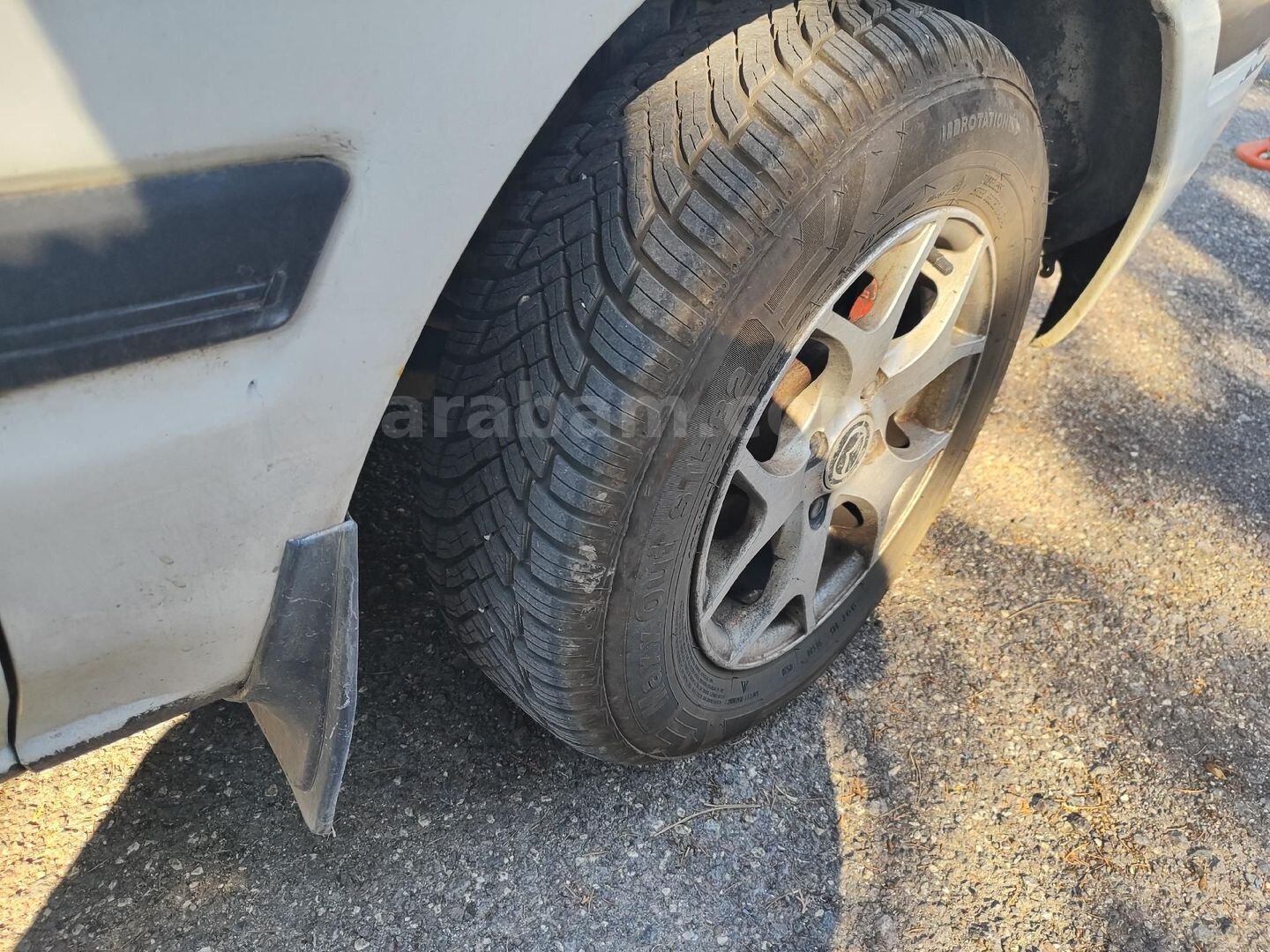 Sahibinden Mazda 323 1.6 GLX 1994 Model 329.000 km Beyaz 6