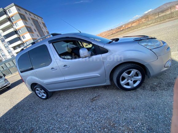 Sahibinden Peugeot Partner 1.6 HDI Active 2014 Model 