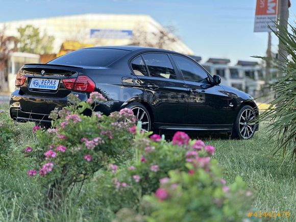 (HATASIZ)BMW 320d DOUBLE EKRANLI FULL PAKET