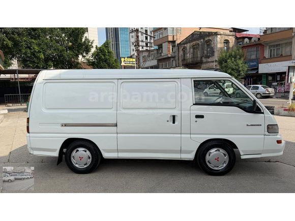 EMSALSİZ TR DE TEK 2009 L 300 PANELVAN KLİMA LI 199'000 KM DE