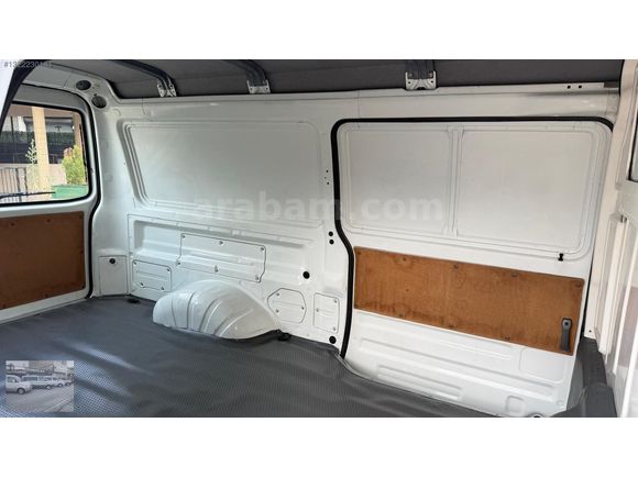 EMSALSİZ TR DE TEK 2009 L 300 PANELVAN KLİMA LI 199'000 KM DE