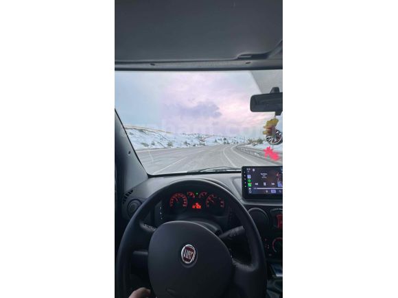 Boyasız değişensiz tramersiz klimalı düşük km Doblo 