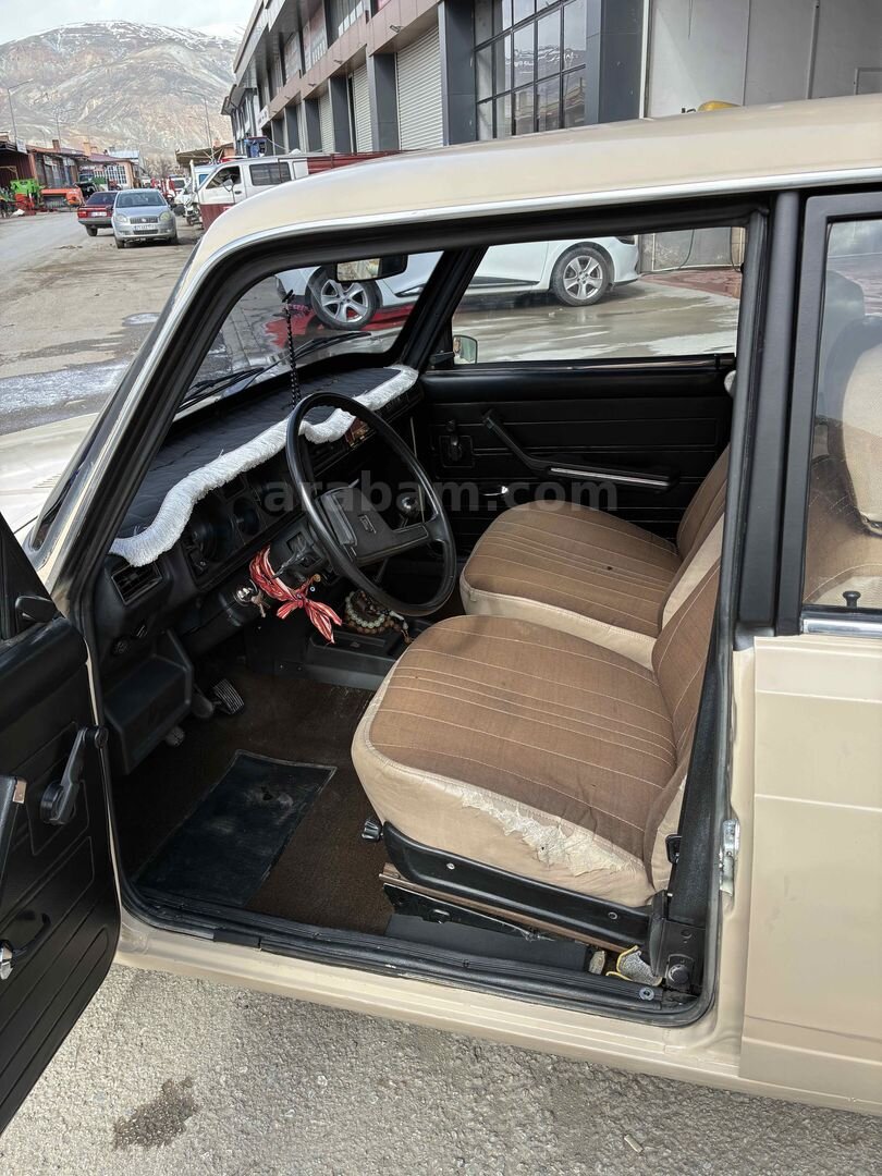 Sahibinden Lada VAZ 2107 1988 Model Erzincan 199.000 km Bej 5