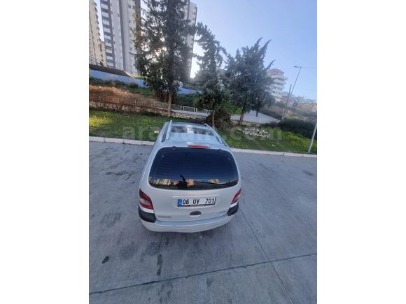 Sahibinden Renault Scenic 2.0 RXi 2000 Model