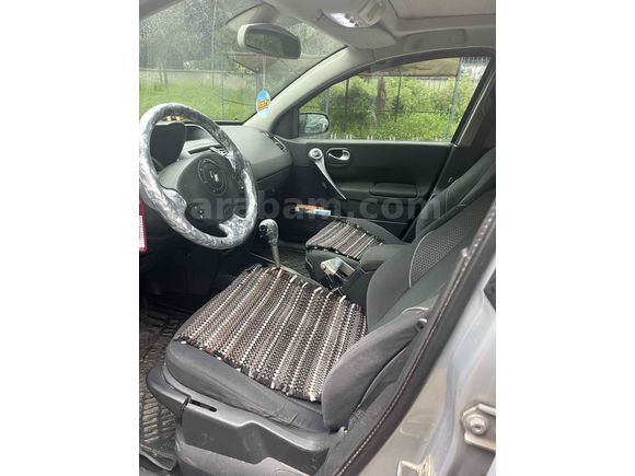 Sahibinden Renault Megane 1.6 Dynamique 2004 Model 