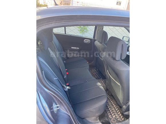 Sahibinden Temiz kullanılmış Masrafsız Megane 2 