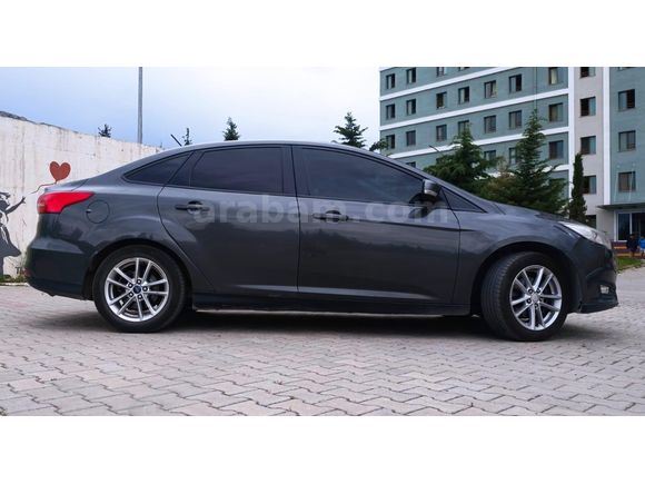 Sahibinden Ford Focus 1.6 Ti-VCT Trend X 2017 Model