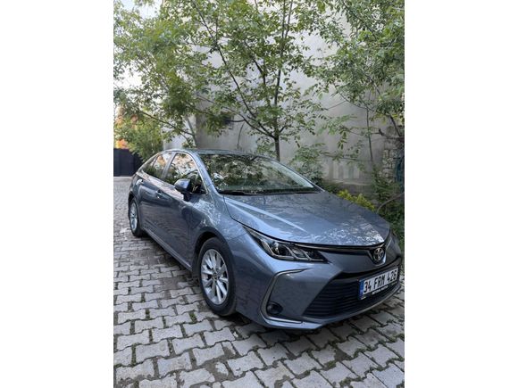 Sahibinden Toyota Corolla 1.5 Dream 2022 Model Mavi (metali)