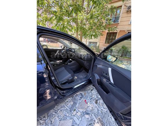 Sahibinden Citroen C4 X 1.2 PureTech Feel Bold 2024 Model