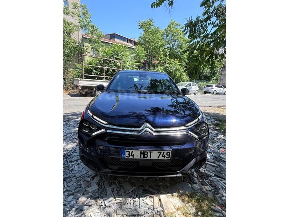Sahibinden Citroen C4 X 1.2 PureTech Feel Bold 2024 Model