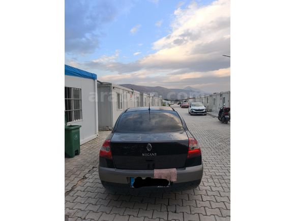 Düşük kmli Renault Megane 1.6 Dynamique 2004 Model
