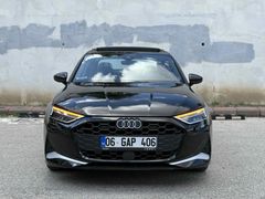 2025  ÇİZİKSİZ 6 BİN KM DE AMBİYANS PRO+PREMIMUM PAKET A3 SEDAN