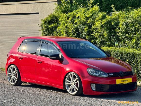 GÖSTERİSLI VW GOLF 1.6 LPG AIR SUSPANSIYON 2012 MODEL
