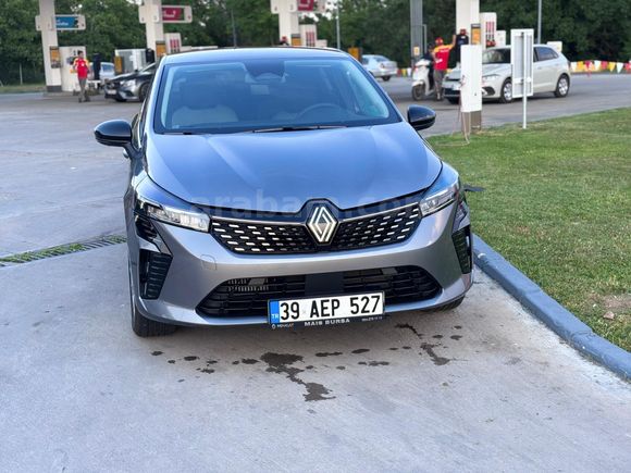 Sahibinden Renault Clio 1.0 TCe Evolution 2025 Model