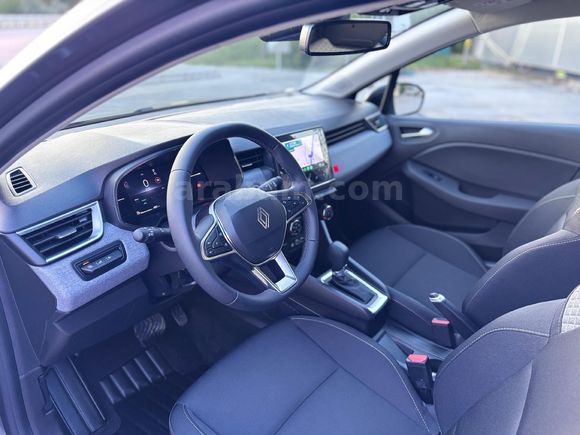 Sahibinden Renault Clio 1.0 TCe Evolution 2025 Model