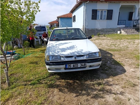 Sahibinden Renault R 19 1.6 Europa RNE 1998 Model