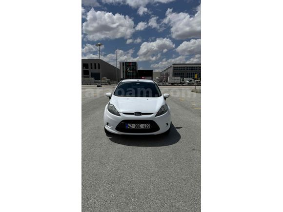 Sahibinden Ford Fiesta 1.4 TDCi Trend 2012 Model 