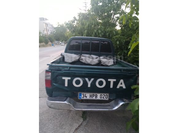 Muayenesi yeni Takasa açık hilux