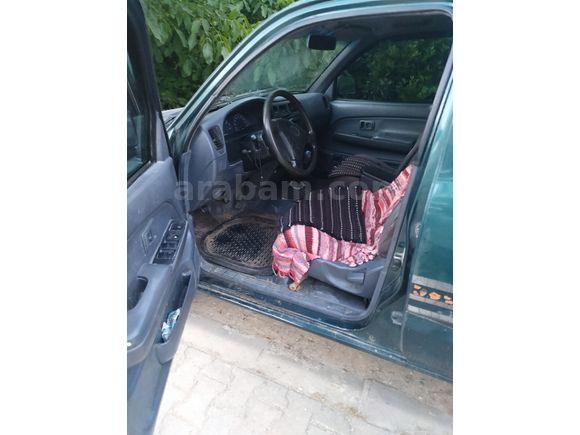 Muayenesi yeni Takasa açık hilux