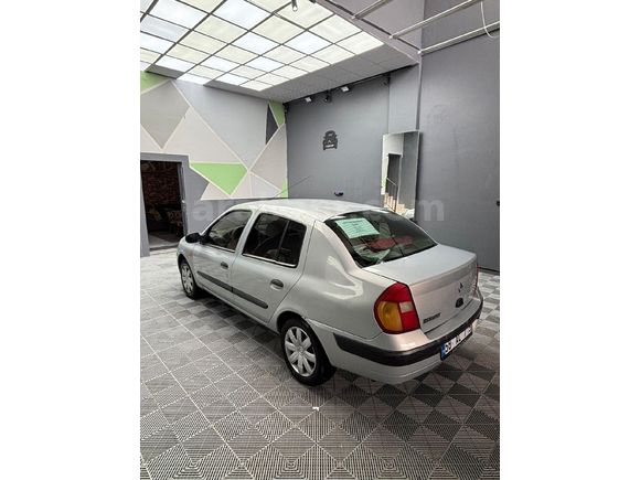 Sahibinden Renault Clio 1.4 Dynamique 2004 Model