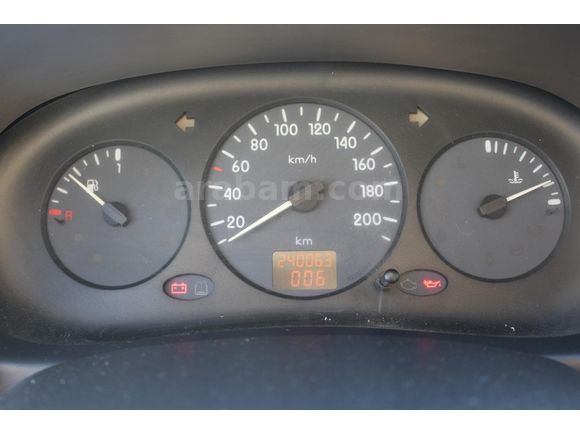 Sahibinden Renault Clio 1.4 Dynamique 2004 Model
