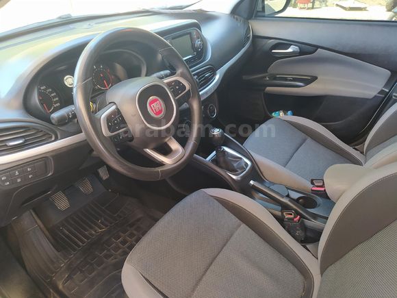 Fiat Egea 1.6 Multijet Urban 2015 Modell
