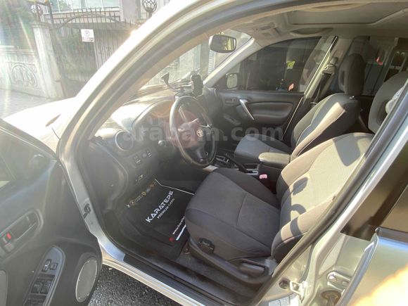 Sahibinden Toyota RAV4 2.0 2005 Model Sakarya