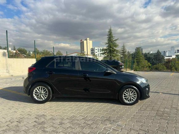 Sahibinden Kia Rio 1.25 CVVT Elegance 2019 Model 