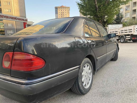 Sahibinden Mercedes - Benz E 200 Elegance 1997 Model 