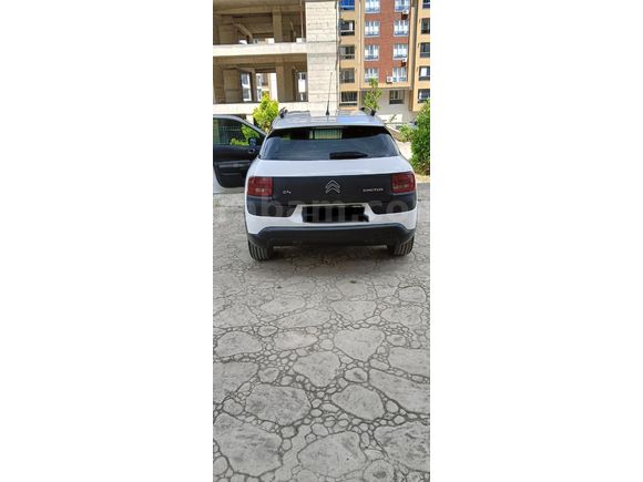 Sahibinden Citroen C4 Cactus 1.2 e-VTI Feel 2015 Model