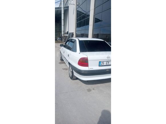 Sahibinden Opel Astra 1.6 Classic 2001 Model