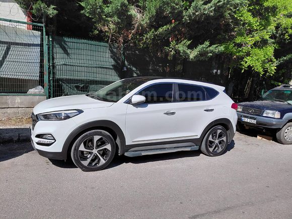 Sahibinden Hyundai Tucson 1.6 T-GDi Elite 2017 Model  110.000 km Beyaz