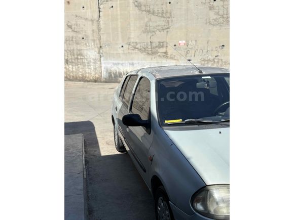 Sahibinden Renault Clio 1.4 RNA 2001 Model 