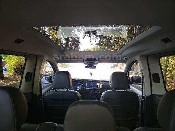HATASIZ CAM TAVANLI Volkswagen Caddy 2.0 TDI Style 2025 Model