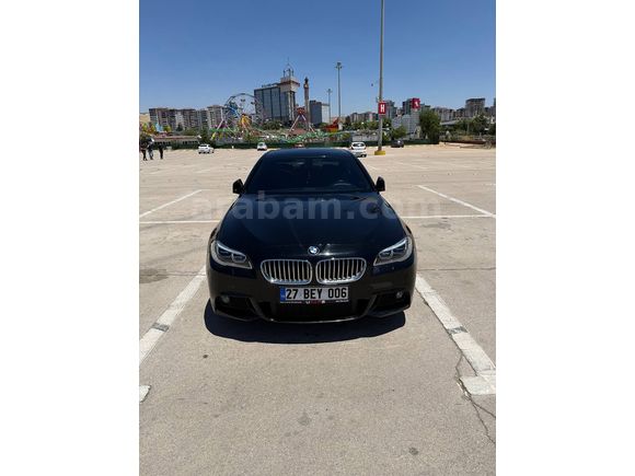 BMW 5.25D X DRİVE 2013 199 BİM KM 27 BEY 006 PLAKA DEĞİŞENSİZ