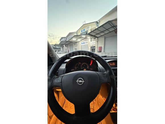 Sahibinden Opel Corsa 1.3 CDTI Cosmo 2004 Model 