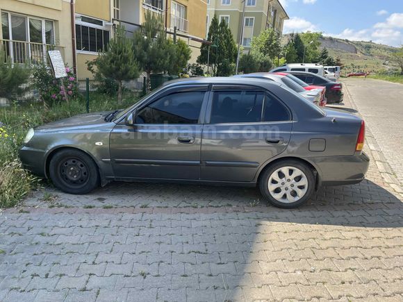 Sahibinden Hyundai Accent 1.6 Admire 2005 Model 