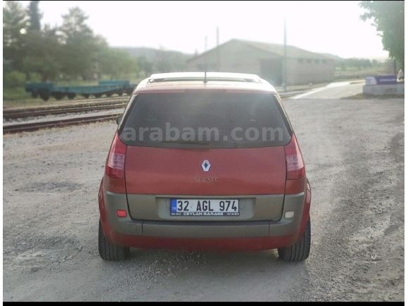 Sahibinden Renault Scenic 1.6 Dynamique 2005 Model