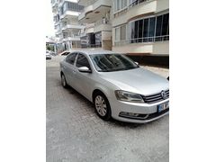 Sahibinden Volkswagen Passat 1.6 TDi BlueMotion Comfortline 2011 Model  297.000 km Gri (Gümüş)
