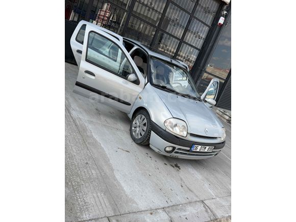 Sahibinden Renault Clio 1.4 RXT 2001 Model 