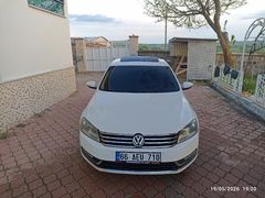 Sahibinden Volkswagen Passat 1.6 TDi BlueMotion Comfortline 2012 Model  155.000 km Beyaz